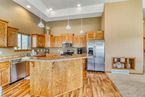 4794 Spencer Lane S Fargo ND 58104