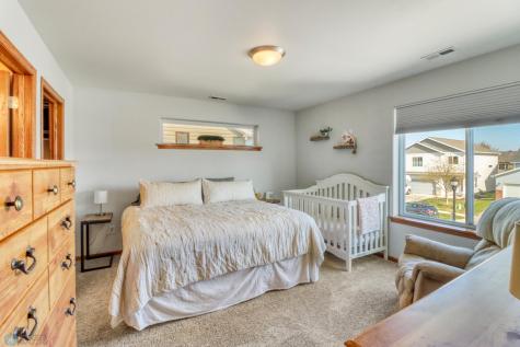 4794 Spencer Lane S Fargo ND 58104
