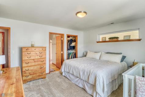 4794 Spencer Lane S Fargo ND 58104