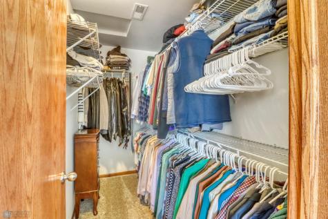 4794 Spencer Lane S Fargo ND 58104