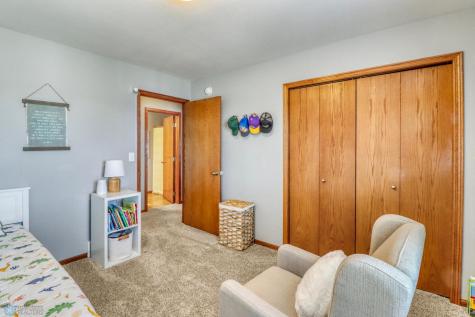 4794 Spencer Lane S Fargo ND 58104