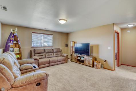 4794 Spencer Lane S Fargo ND 58104