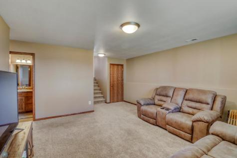 4794 Spencer Lane S Fargo ND 58104