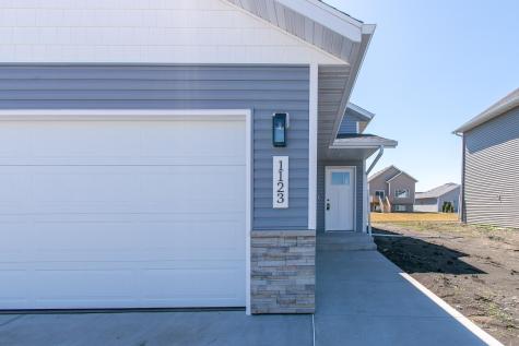 1123 Jill Drive W West Fargo ND 58078