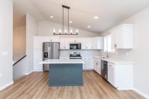 1123 Jill Drive W West Fargo ND 58078