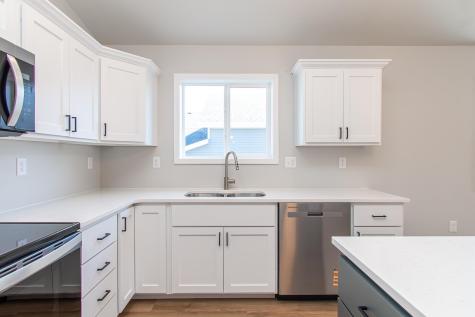 1123 Jill Drive W West Fargo ND 58078