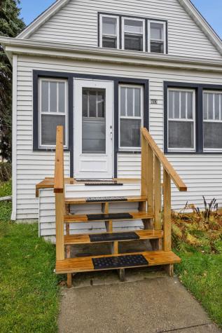 407 1st Avenue SE Dilworth MN 56529