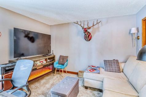 645 21st Avenue S Fargo ND 58103
