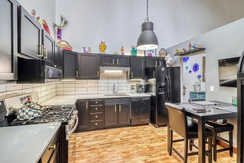 645 21st Avenue S Fargo ND 58103