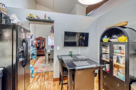 645 21st Avenue S Fargo ND 58103