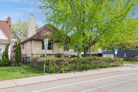 707 Hamline Avenue S Saint Paul MN 55116
