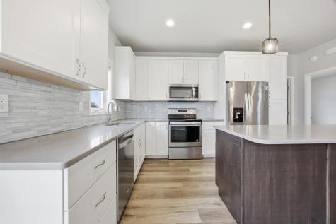 701 Albert Drive W West Fargo ND 58078