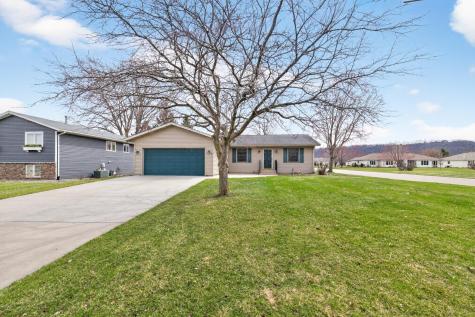706 12th Street E Wabasha MN 55981