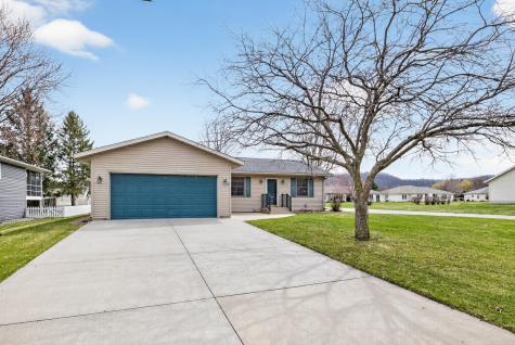 706 12th Street E Wabasha MN 55981