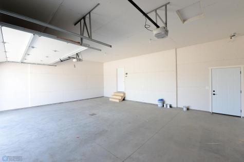 1182 Jill Drive W West Fargo ND 58078