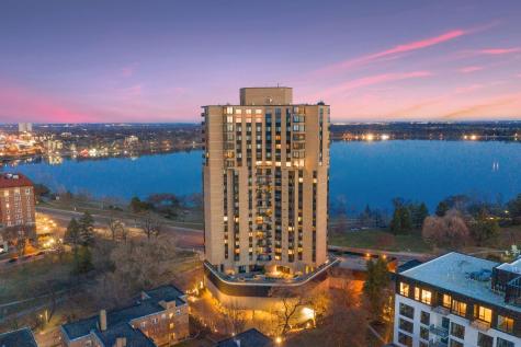2950 Dean Parkway Minneapolis MN 55416