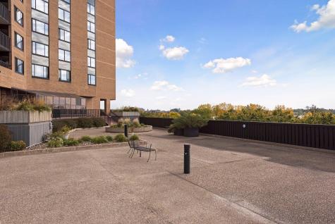2950 Dean Parkway Minneapolis MN 55416