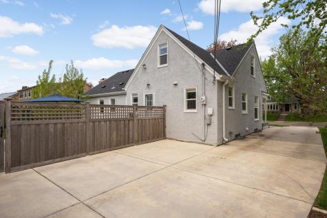 1764 Bohland Avenue Saint Paul MN 55116