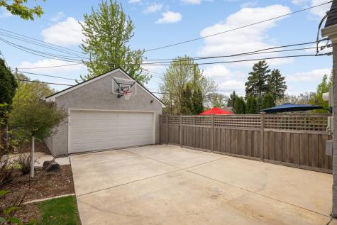 1764 Bohland Avenue Saint Paul MN 55116