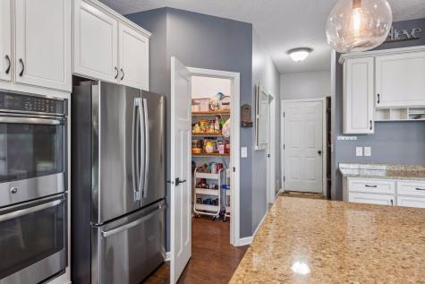 1113 Prairie View Lane Waconia MN 55387