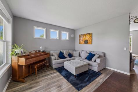 1113 Prairie View Lane Waconia MN 55387
