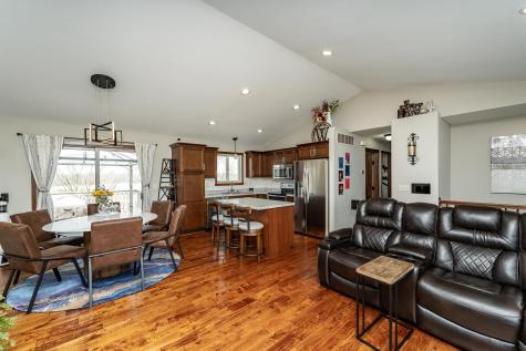 3993 Stone Point Drive NE Rochester MN 55906