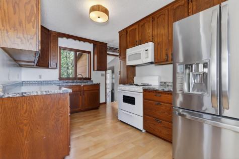 41102 Shoal Lake Road Nashwauk MN 55769