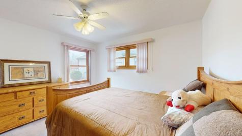 64 Conner Circle SW Rochester MN 55902