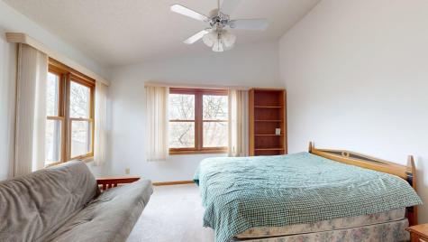 64 Conner Circle SW Rochester MN 55902