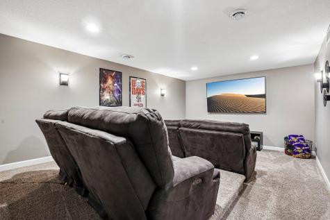 6321 151st Street Savage MN 55378