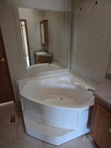 7657 Front Street NW Walker MN 56484