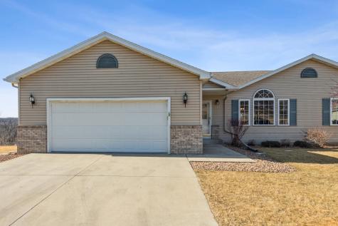 4414 Meadow Lakes Drive NW Rochester MN 55901