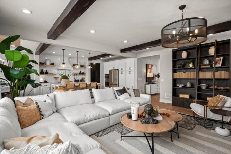 1020 Oakwood Circle Delano MN 55328