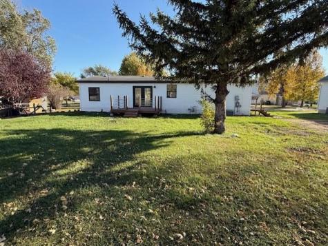 123 8th Street N Breckenridge MN 56520