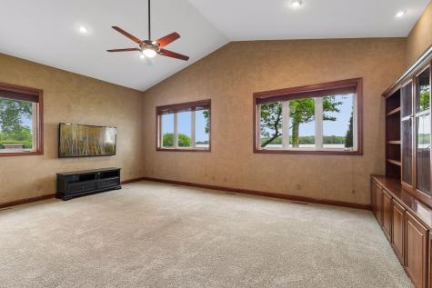 22447 Dodge Court Faribault MN 55021