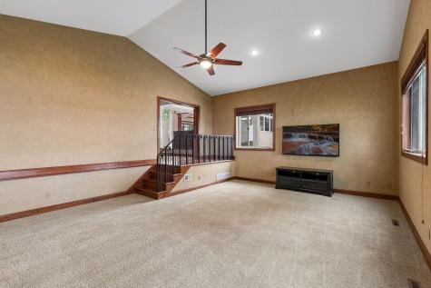 22447 Dodge Court Faribault MN 55021