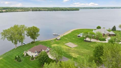 22447 Dodge Court Faribault MN 55021