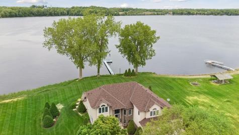 22447 Dodge Court Faribault MN 55021