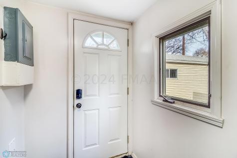 422 Dudrey Court Moorhead MN 56560