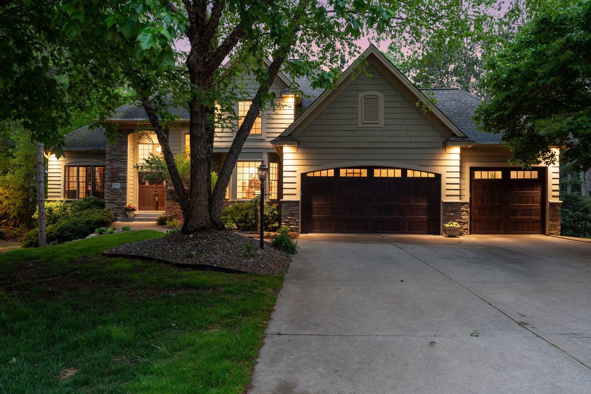 9001 Springwood Drive Woodbury MN 55125