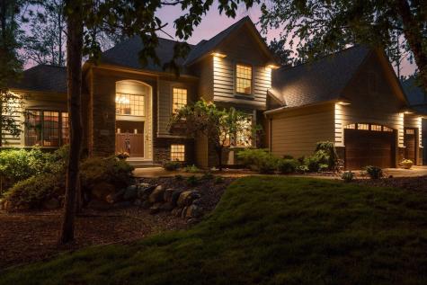 9001 Springwood Drive Woodbury MN 55125