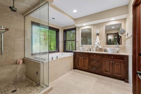 9001 Springwood Drive Woodbury MN 55125