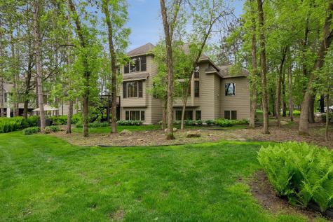 9001 Springwood Drive Woodbury MN 55125