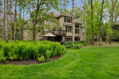 9001 Springwood Drive Woodbury MN 55125