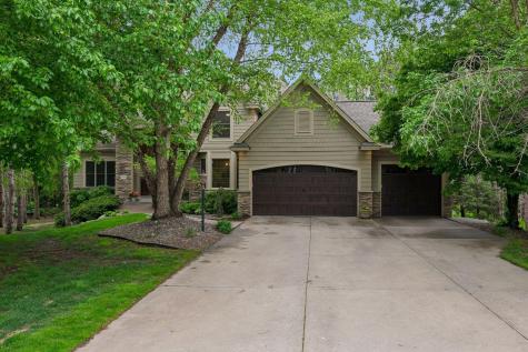 9001 Springwood Drive Woodbury MN 55125