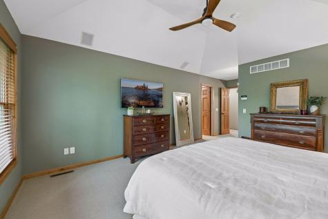 9001 Springwood Drive Woodbury MN 55125