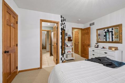 9001 Springwood Drive Woodbury MN 55125