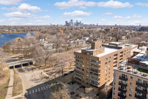 2885 Knox Avenue S Minneapolis MN 55408