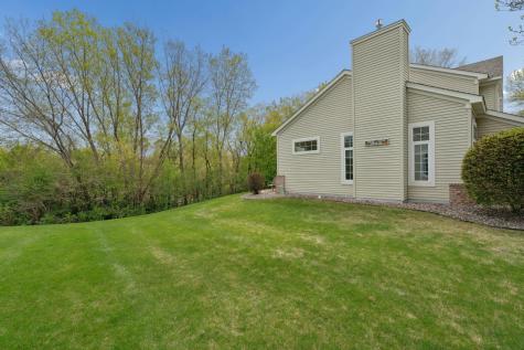 8692 Bechtel Avenue Inver Grove Heights MN 55076
