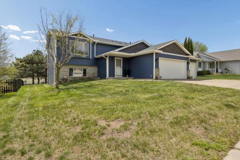 1806 Tyler Trail Saint Cloud MN 56301